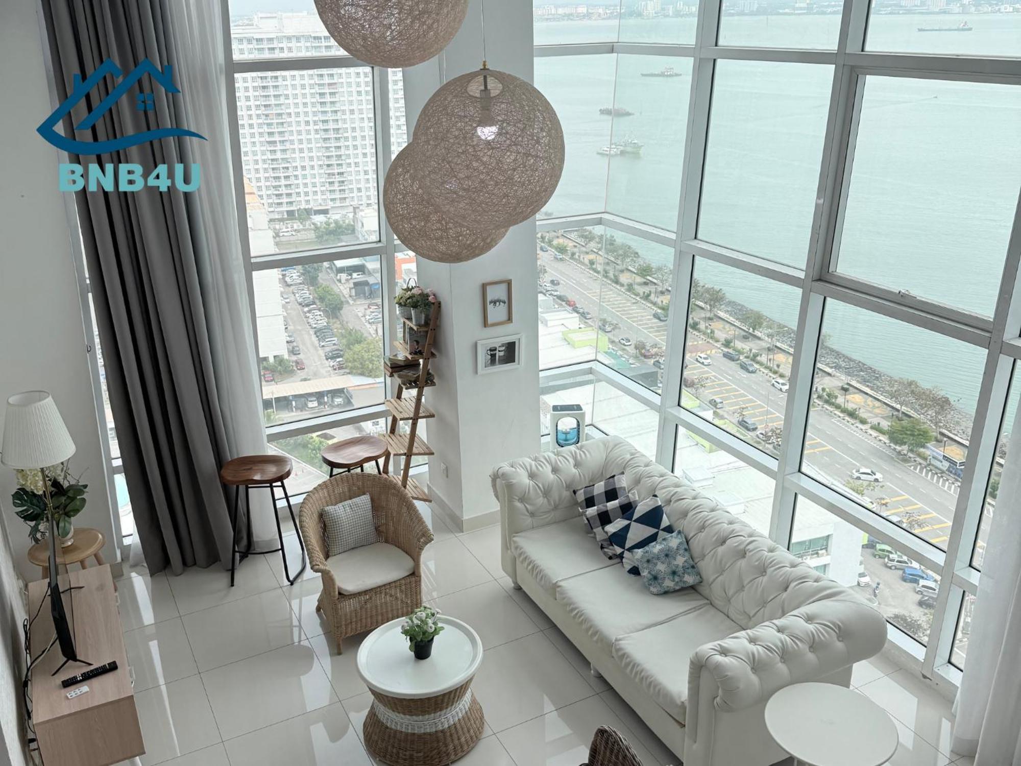 Duplex Seaview Comfort Stay In City By Iz George Town Buitenkant foto